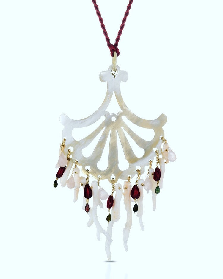 Amle' Pendant - Mother of Pearl with White and Red Corals -
