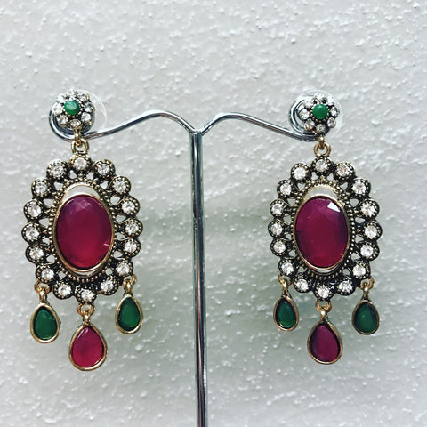 Pendant Earring " Indian Style "