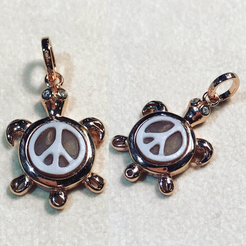 Pendant with Cameo " Turtle with Peace "